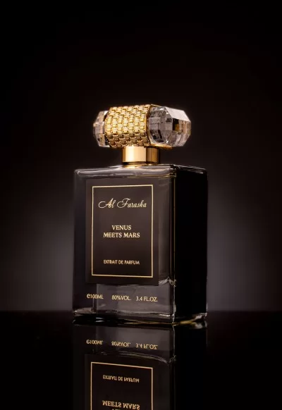 Venus Meets Mars Perfume – where cosmic elegance meets sensual warmth.